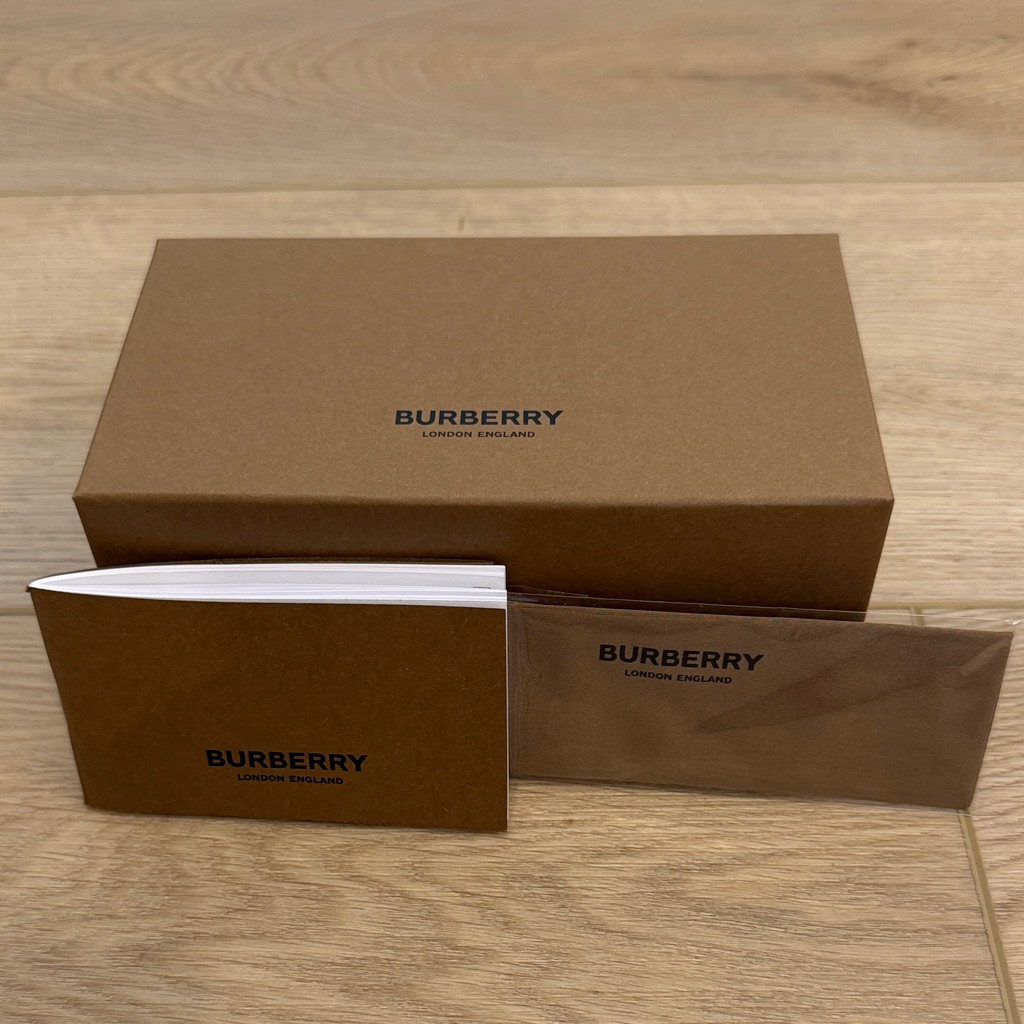 Burberry Brown Branded Sunglass Box With Booklet And Sleeve